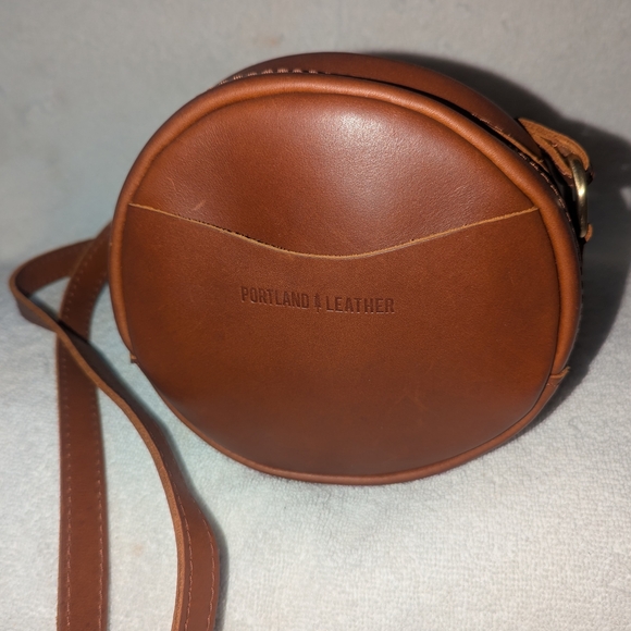 Portland Leather Handbags - Portland Leather Brown Crossbody Bag.